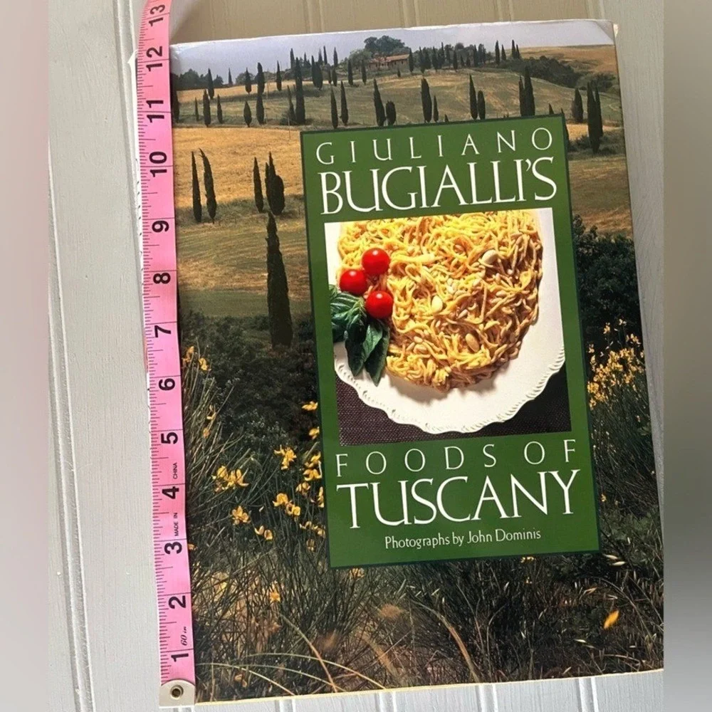 Vintage 1992 Giuliano Bugialli Foods of Tuscany Cookbook Italian Hardcover